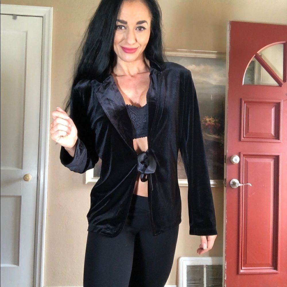 Notions black tie front velvety material coverup